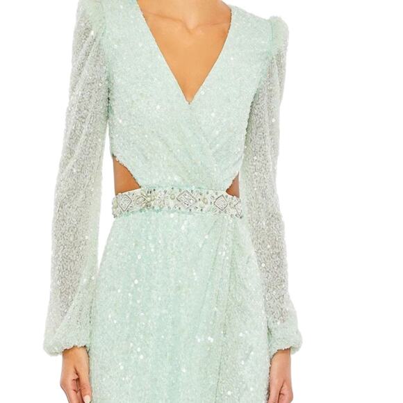 Mac Duggal Soft Mint Sequined Back Cut Out Gown Size 2 NWT Retails: $698 - Picture 6 of 7